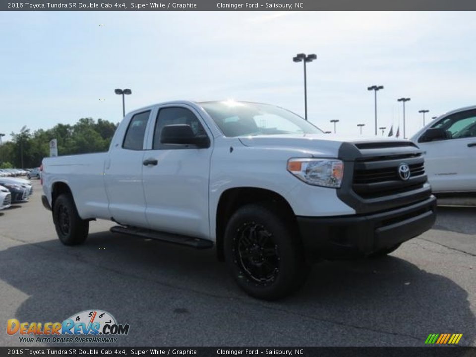 2016 Toyota Tundra SR Double Cab 4x4 Super White / Graphite Photo #1