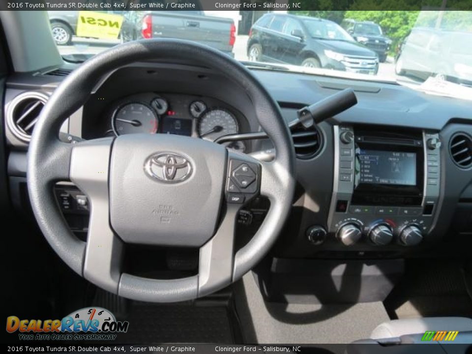 2016 Toyota Tundra SR Double Cab 4x4 Super White / Graphite Photo #5