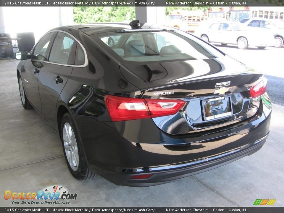2016 Chevrolet Malibu LT Mosaic Black Metallic / Dark Atmosphere/Medium Ash Gray Photo #3