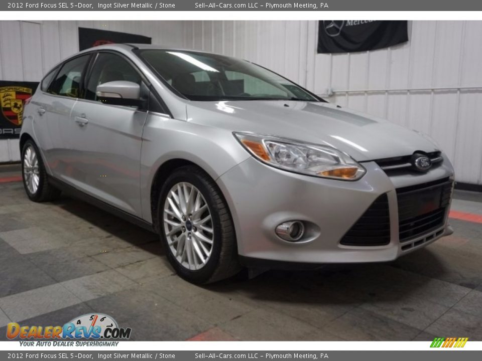 2012 Ford Focus SEL 5-Door Ingot Silver Metallic / Stone Photo #5