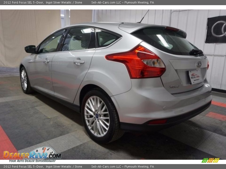 2012 Ford Focus SEL 5-Door Ingot Silver Metallic / Stone Photo #10