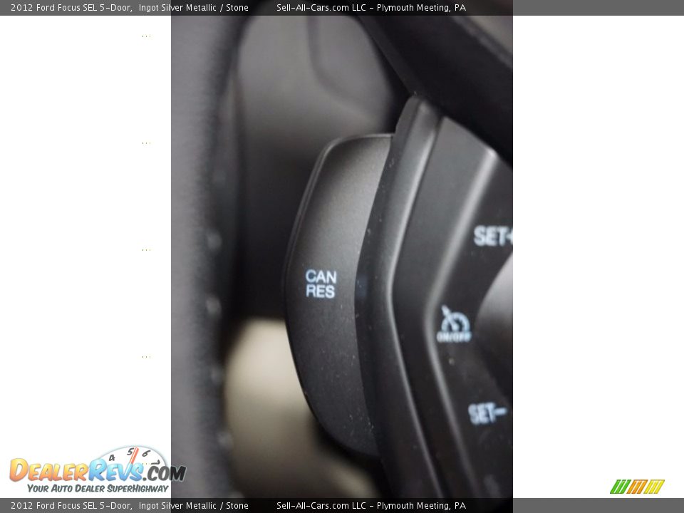 2012 Ford Focus SEL 5-Door Ingot Silver Metallic / Stone Photo #31