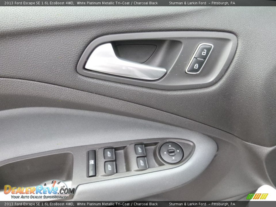 2013 Ford Escape SE 1.6L EcoBoost 4WD White Platinum Metallic Tri-Coat / Charcoal Black Photo #10
