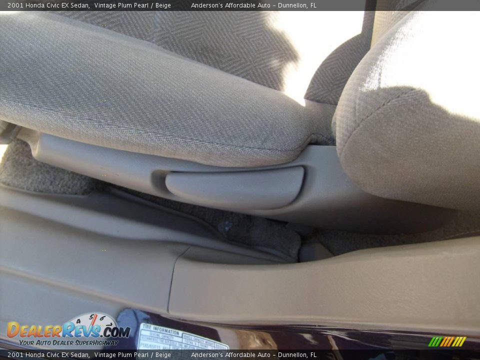 2001 Honda Civic EX Sedan Vintage Plum Pearl / Beige Photo #15