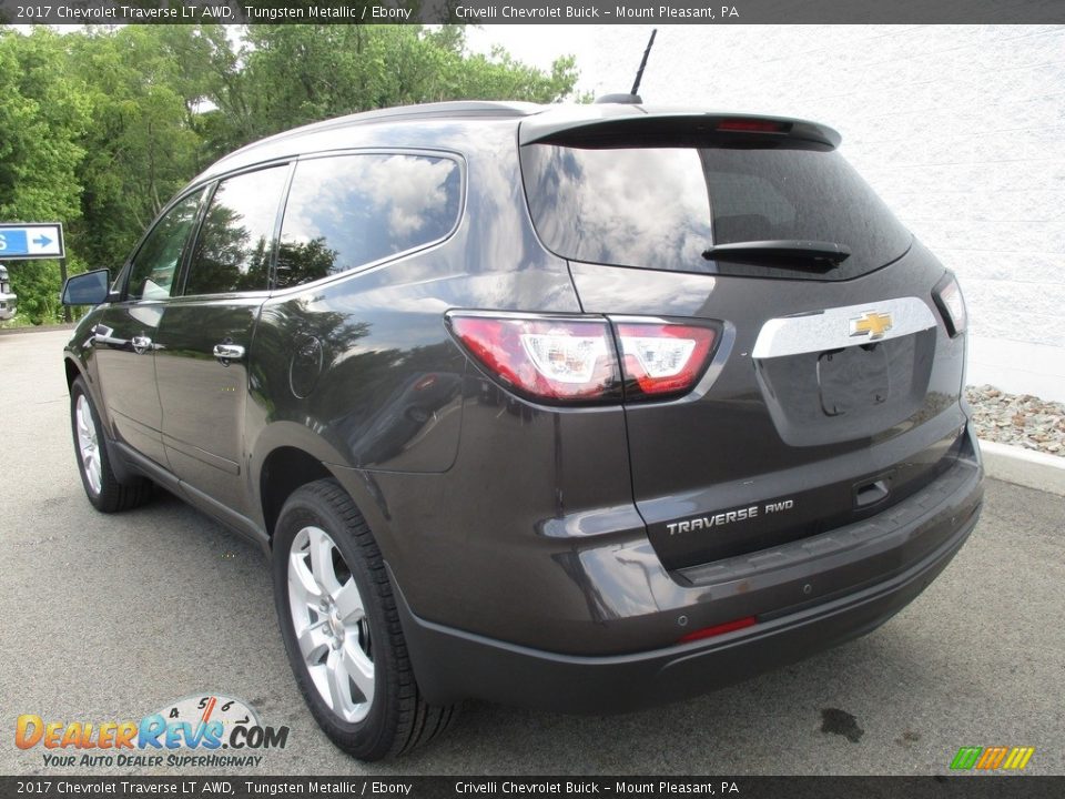 2017 Chevrolet Traverse LT AWD Tungsten Metallic / Ebony Photo #4
