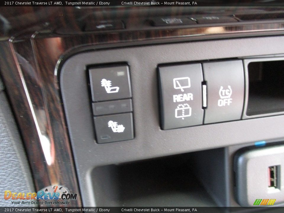 2017 Chevrolet Traverse LT AWD Tungsten Metallic / Ebony Photo #18