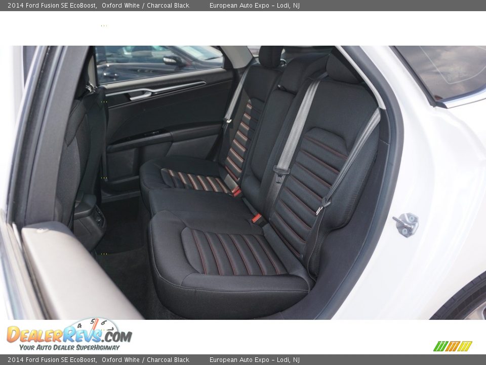 2014 Ford Fusion SE EcoBoost Oxford White / Charcoal Black Photo #12