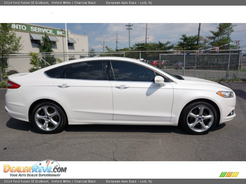 2014 Ford Fusion SE EcoBoost Oxford White / Charcoal Black Photo #16