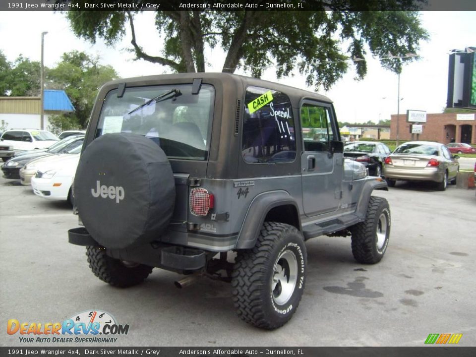 1991 Jeep Wrangler 4x4 Dark Silver Metallic / Grey Photo #3