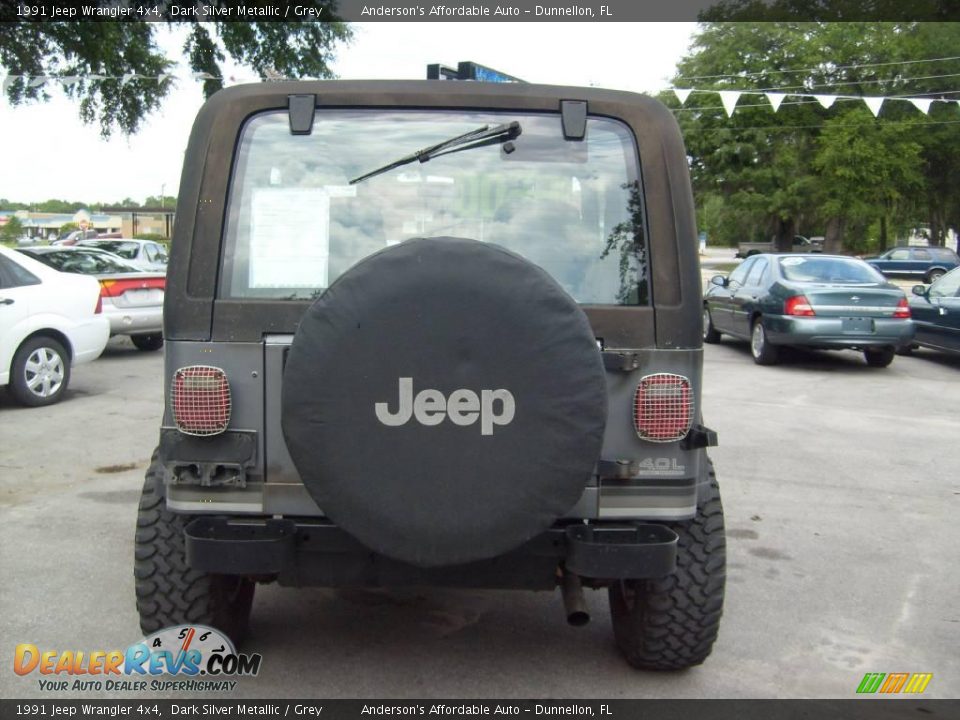 1991 Jeep Wrangler 4x4 Dark Silver Metallic / Grey Photo #4