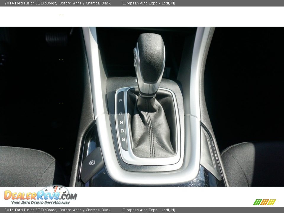 2014 Ford Fusion SE EcoBoost Oxford White / Charcoal Black Photo #31