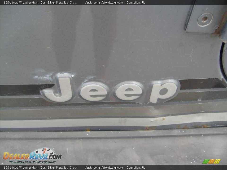 1991 Jeep Wrangler 4x4 Dark Silver Metallic / Grey Photo #13
