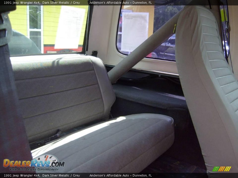 1991 Jeep Wrangler 4x4 Dark Silver Metallic / Grey Photo #19