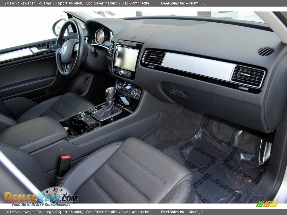 2014 Volkswagen Touareg V6 Sport 4Motion Cool Silver Metallic / Black Anthracite Photo #18