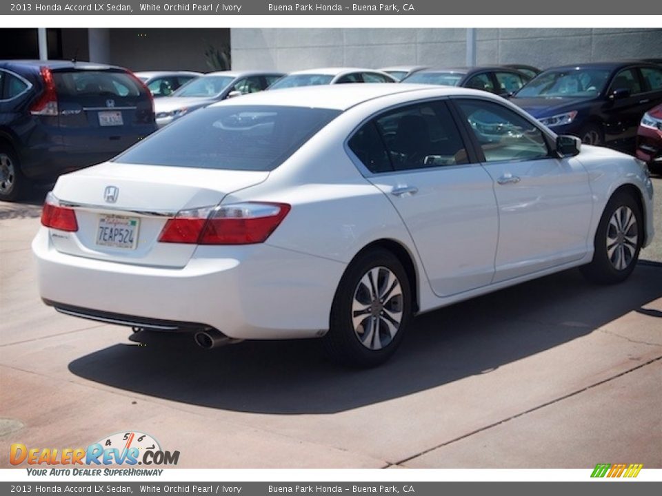 2013 Honda Accord LX Sedan White Orchid Pearl / Ivory Photo #11
