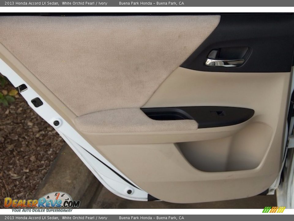 2013 Honda Accord LX Sedan White Orchid Pearl / Ivory Photo #24