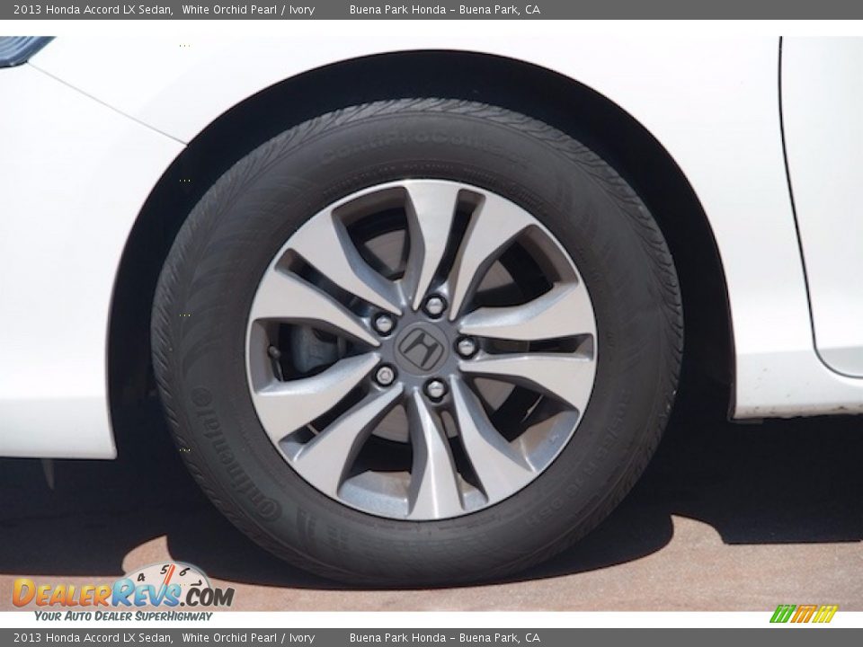 2013 Honda Accord LX Sedan White Orchid Pearl / Ivory Photo #30