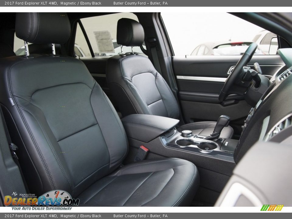 2017 Ford Explorer XLT 4WD Magnetic / Ebony Black Photo #7