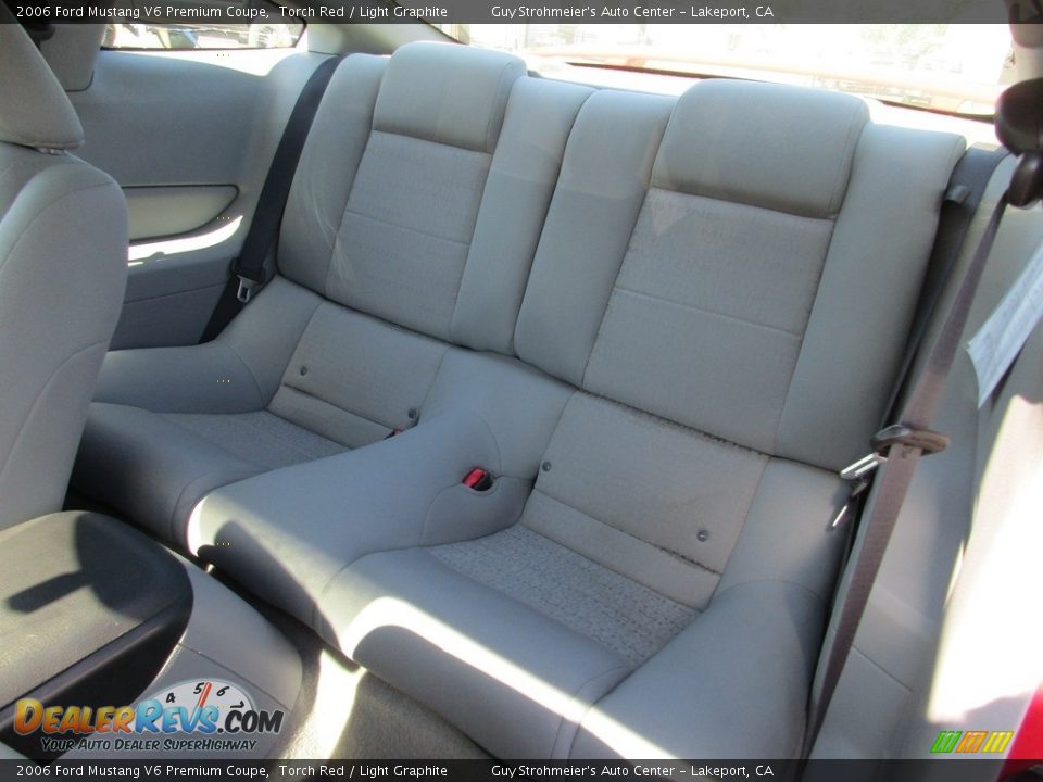 2006 Ford Mustang V6 Premium Coupe Torch Red / Light Graphite Photo #21