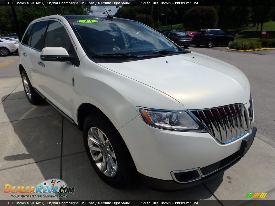 2013 Lincoln MKX AWD Crystal Champagne Tri-Coat / Medium Light Stone Photo #8