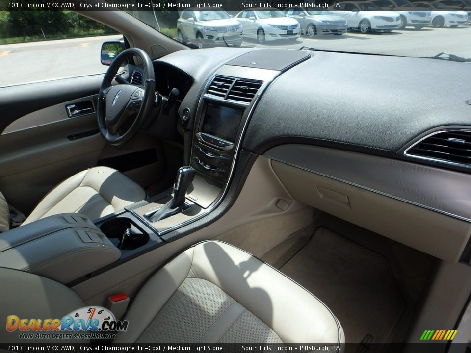 2013 Lincoln MKX AWD Crystal Champagne Tri-Coat / Medium Light Stone Photo #12