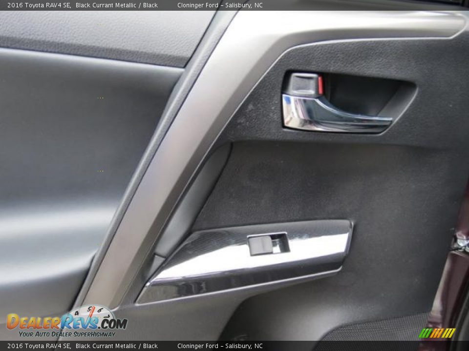 2016 Toyota RAV4 SE Black Currant Metallic / Black Photo #7