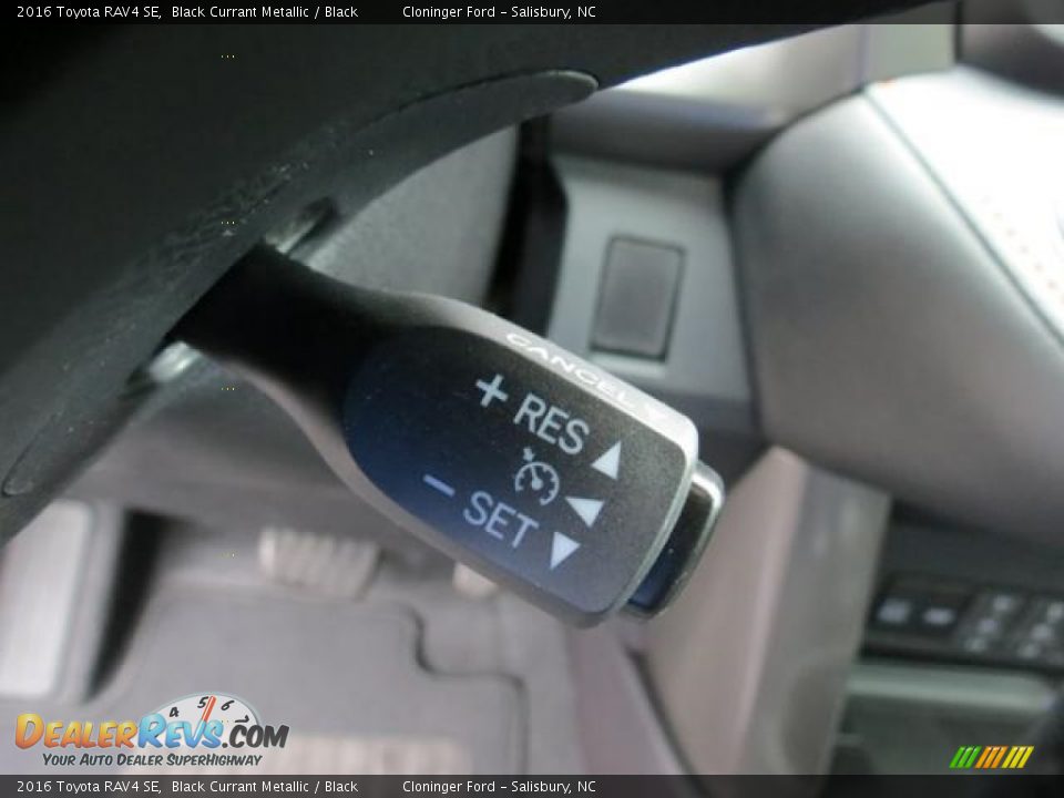 2016 Toyota RAV4 SE Black Currant Metallic / Black Photo #16