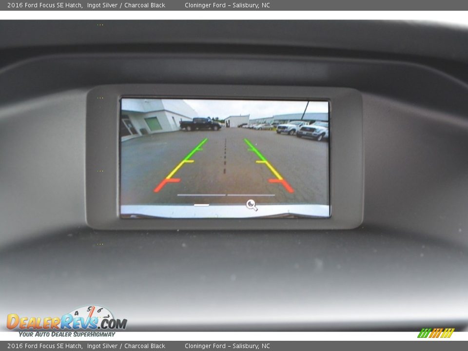 2016 Ford Focus SE Hatch Ingot Silver / Charcoal Black Photo #13