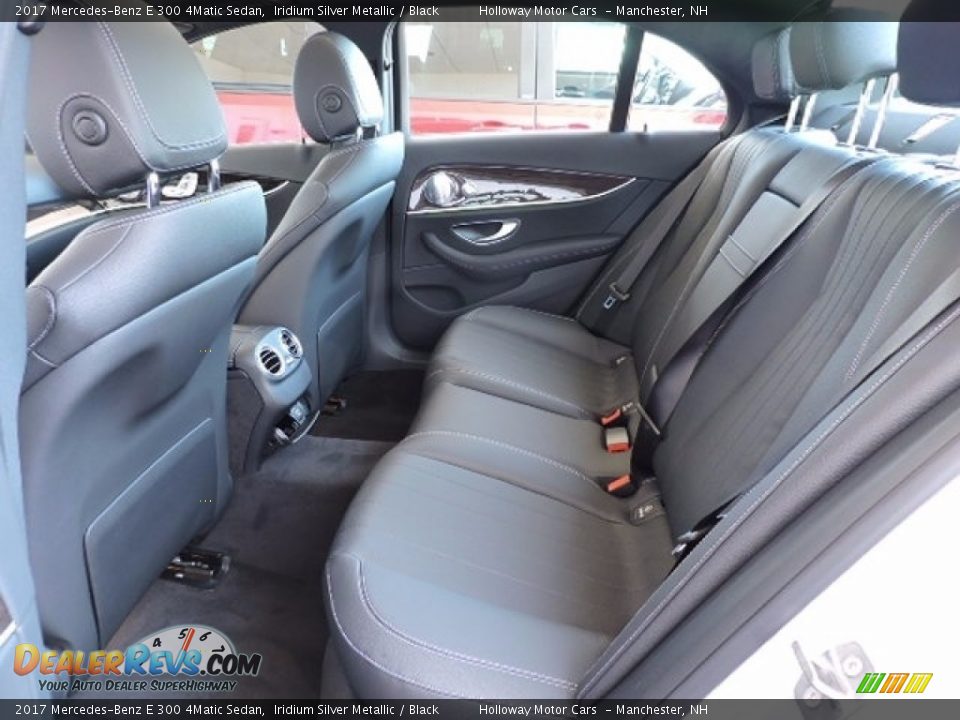 2017 Mercedes-Benz E 300 4Matic Sedan Iridium Silver Metallic / Black Photo #11
