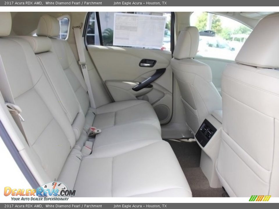 2017 Acura RDX AWD White Diamond Pearl / Parchment Photo #22