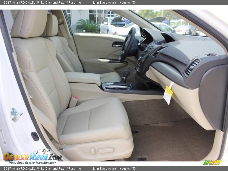 2017 Acura RDX AWD White Diamond Pearl / Parchment Photo #24
