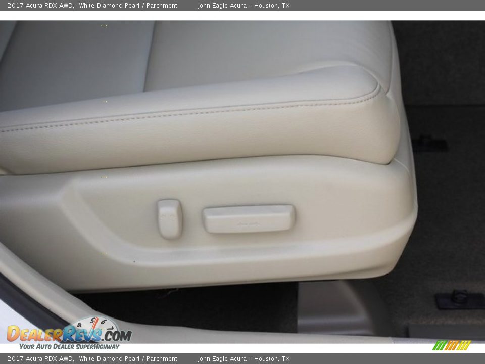 2017 Acura RDX AWD White Diamond Pearl / Parchment Photo #25