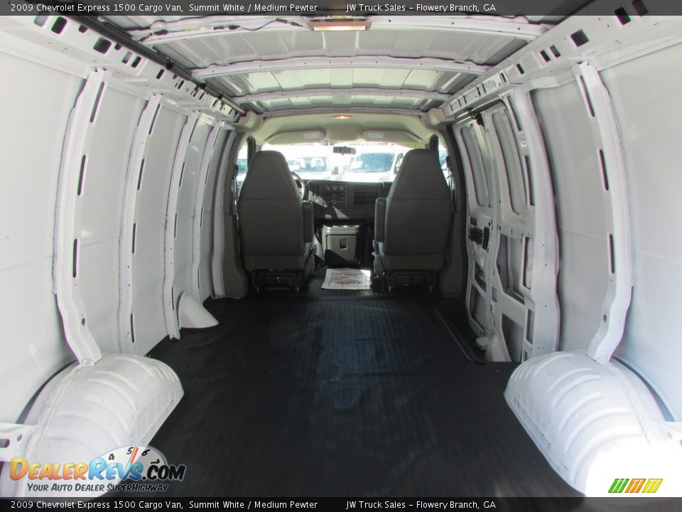 2009 Chevrolet Express 1500 Cargo Van Summit White / Medium Pewter Photo #33