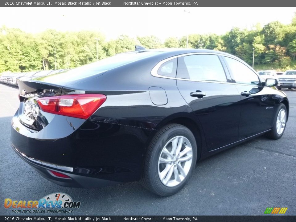 2016 Chevrolet Malibu LT Mosaic Black Metallic / Jet Black Photo #5