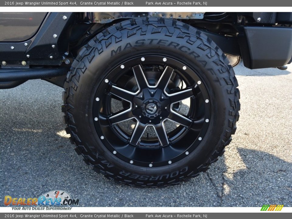 2016 Jeep Wrangler Unlimited Sport 4x4 Granite Crystal Metallic / Black Photo #35