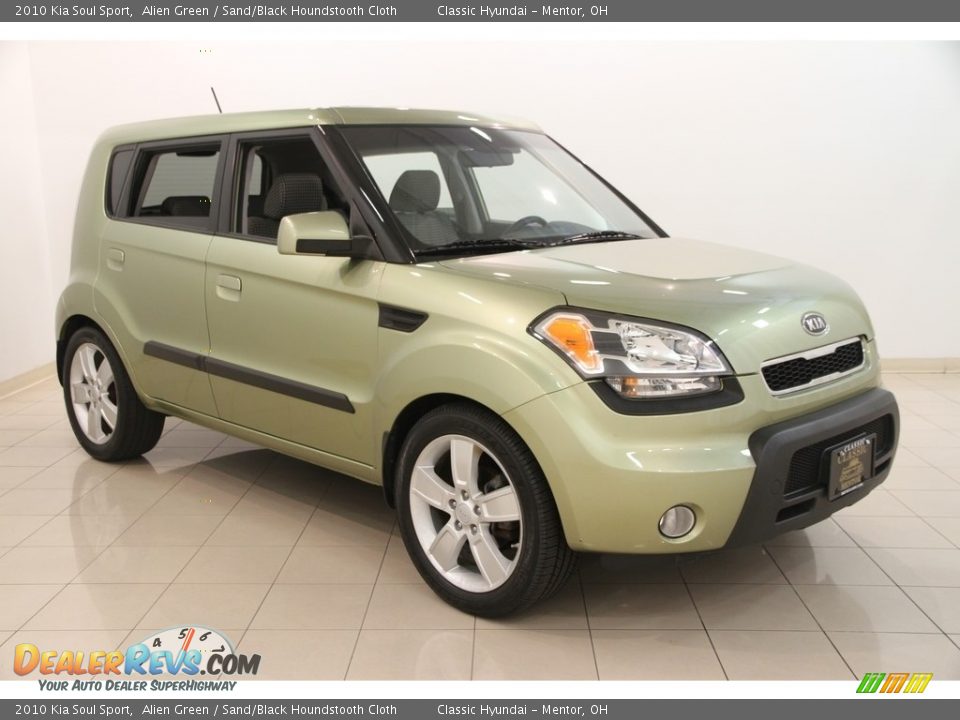 2010 Kia Soul Sport Alien Green / Sand/Black Houndstooth Cloth Photo #1