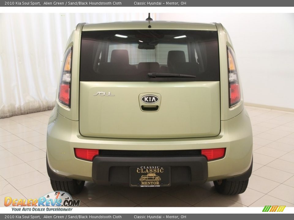 2010 Kia Soul Sport Alien Green / Sand/Black Houndstooth Cloth Photo #15