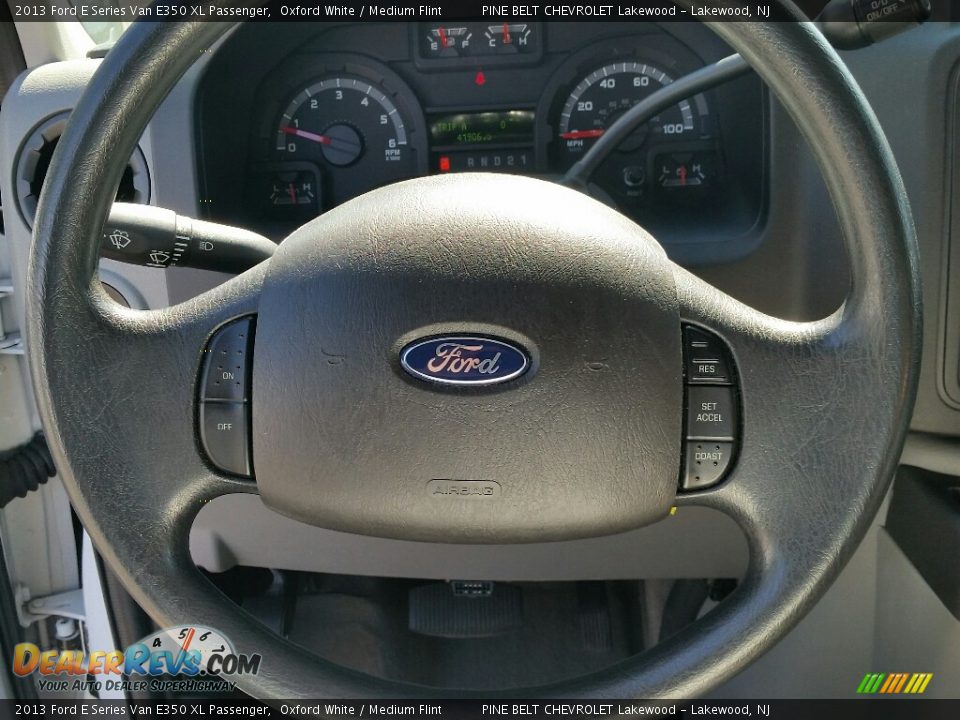 2013 Ford E Series Van E350 XL Passenger Oxford White / Medium Flint Photo #20