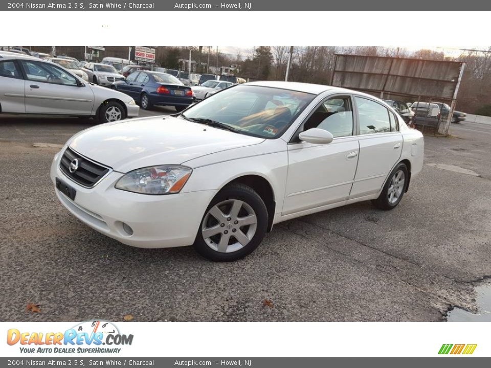 2004 Nissan Altima 2.5 S Satin White / Charcoal Photo #2