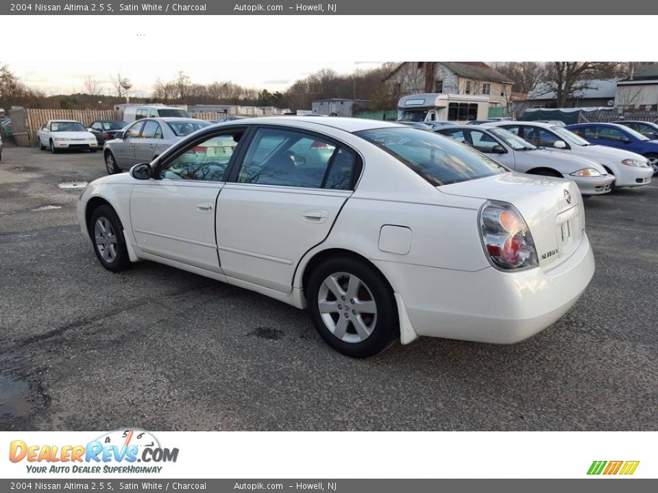 2004 Nissan Altima 2.5 S Satin White / Charcoal Photo #4