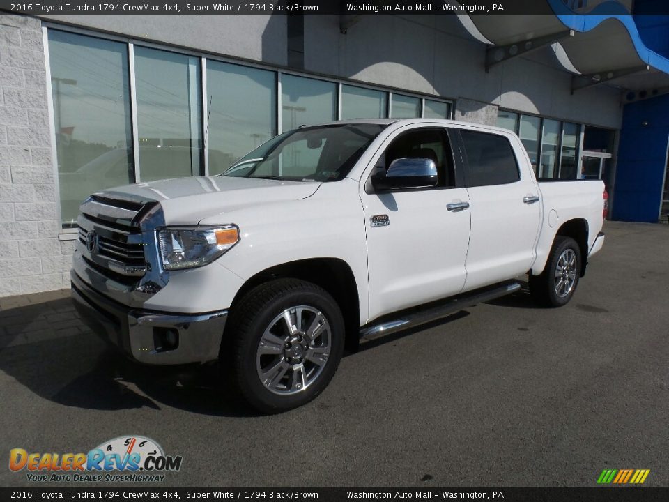 2016 Toyota Tundra 1794 CrewMax 4x4 Super White / 1794 Black/Brown Photo #5