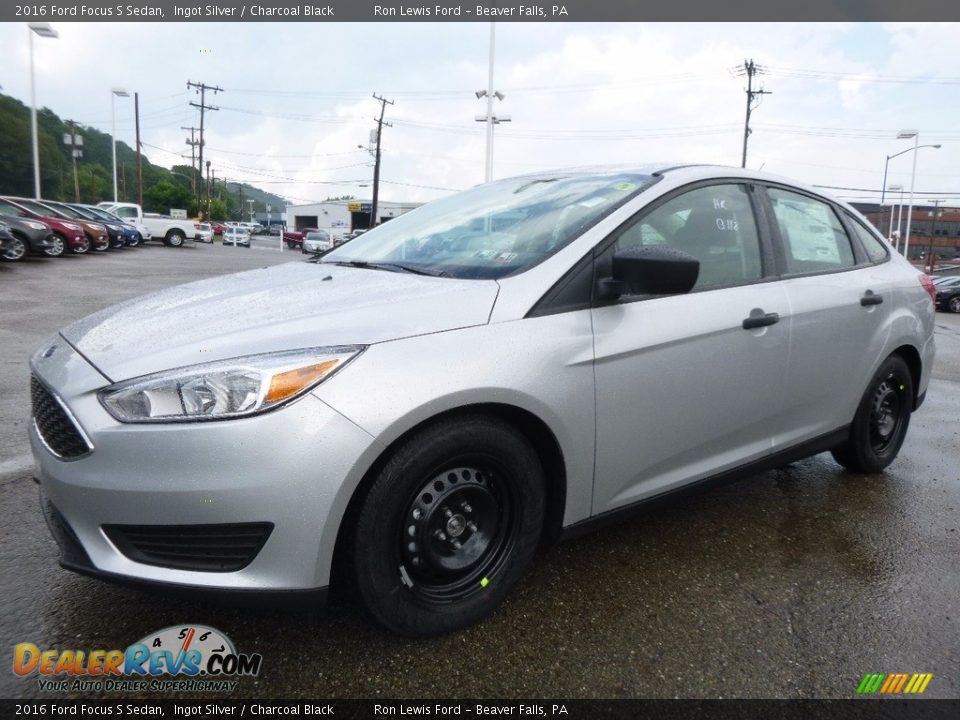 2016 Ford Focus S Sedan Ingot Silver / Charcoal Black Photo #6