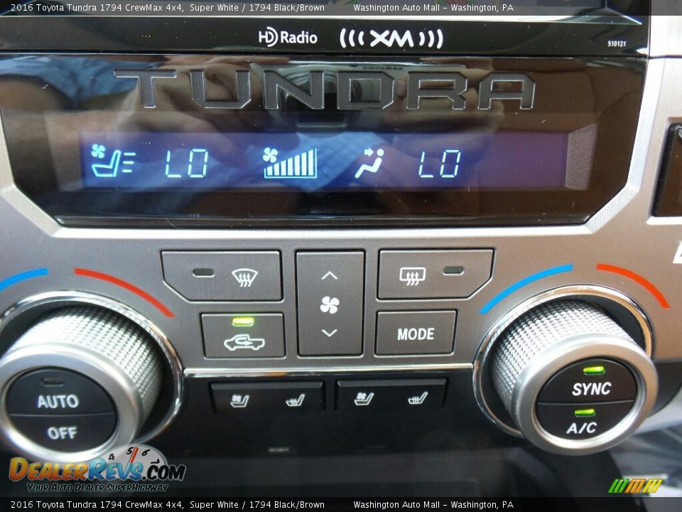 2016 Toyota Tundra 1794 CrewMax 4x4 Super White / 1794 Black/Brown Photo #17