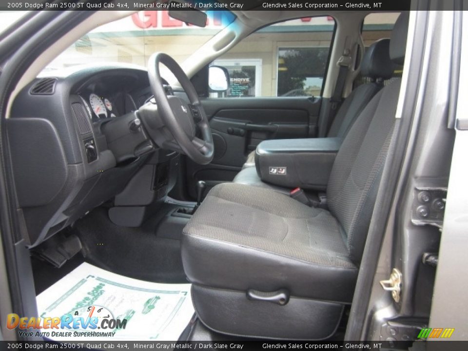2005 Dodge Ram 2500 ST Quad Cab 4x4 Mineral Gray Metallic / Dark Slate Gray Photo #11