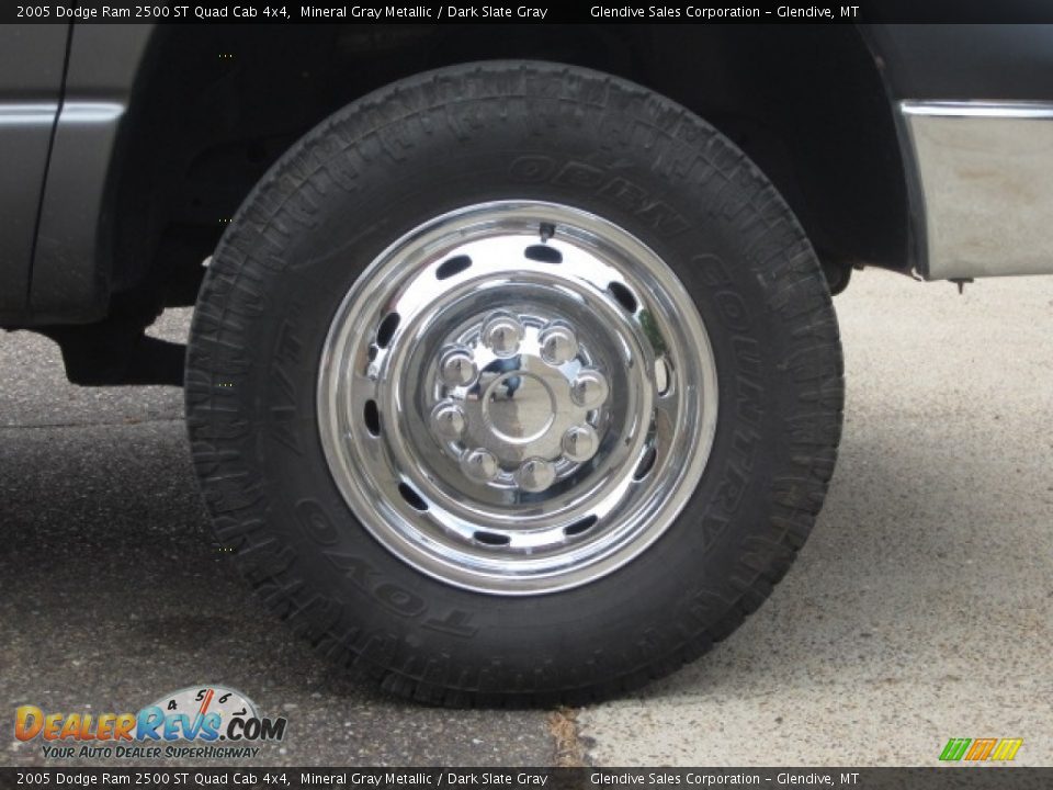 2005 Dodge Ram 2500 ST Quad Cab 4x4 Mineral Gray Metallic / Dark Slate Gray Photo #22