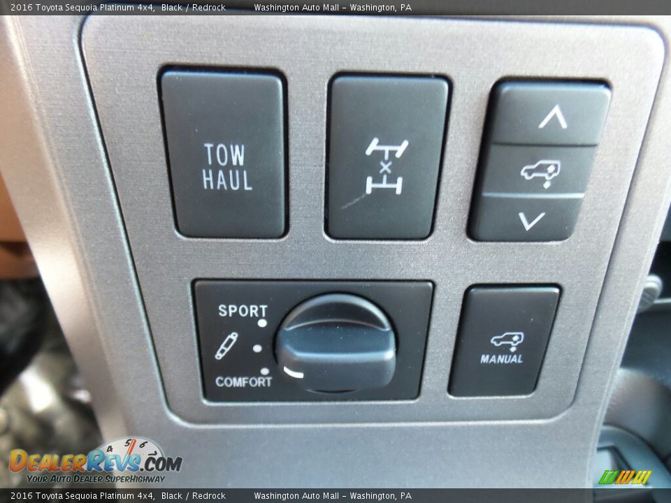 Controls of 2016 Toyota Sequoia Platinum 4x4 Photo #21