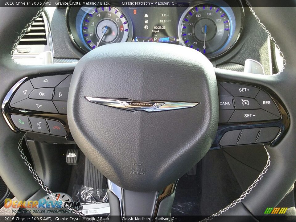 2016 Chrysler 300 S AWD Granite Crystal Metallic / Black Photo #9