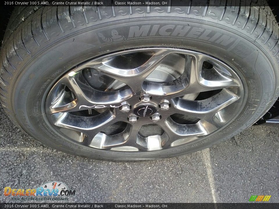 2016 Chrysler 300 S AWD Granite Crystal Metallic / Black Photo #10