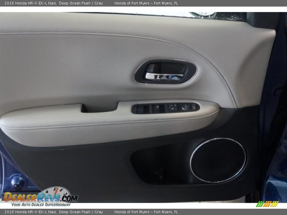 2016 Honda HR-V EX-L Navi Deep Ocean Pearl / Gray Photo #9