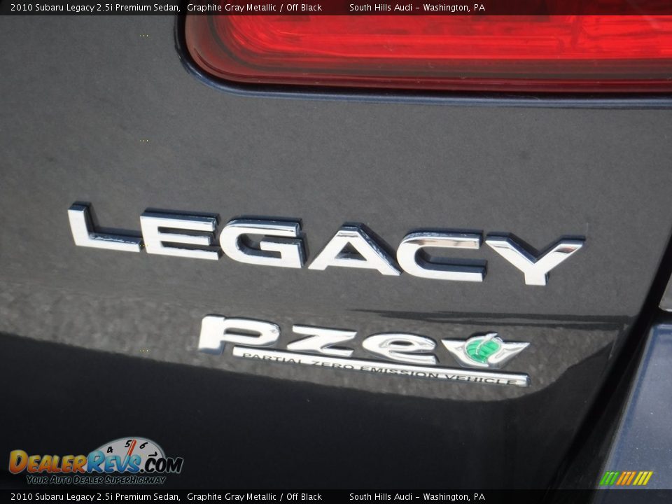 2010 Subaru Legacy 2.5i Premium Sedan Graphite Gray Metallic / Off Black Photo #9